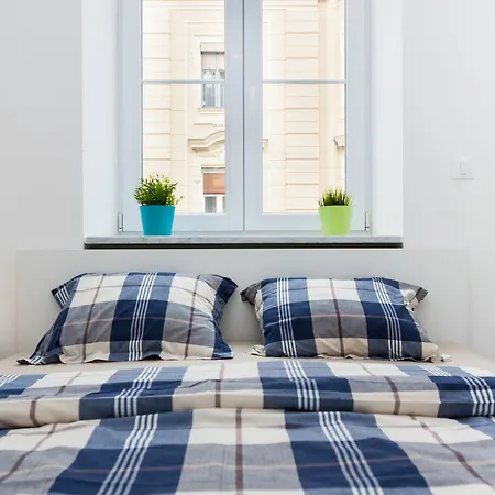 Apartment Loox Serviced Palmoticeva